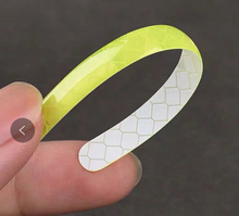 Load image into Gallery viewer, car wheel hub reflective sticker 20pcs
